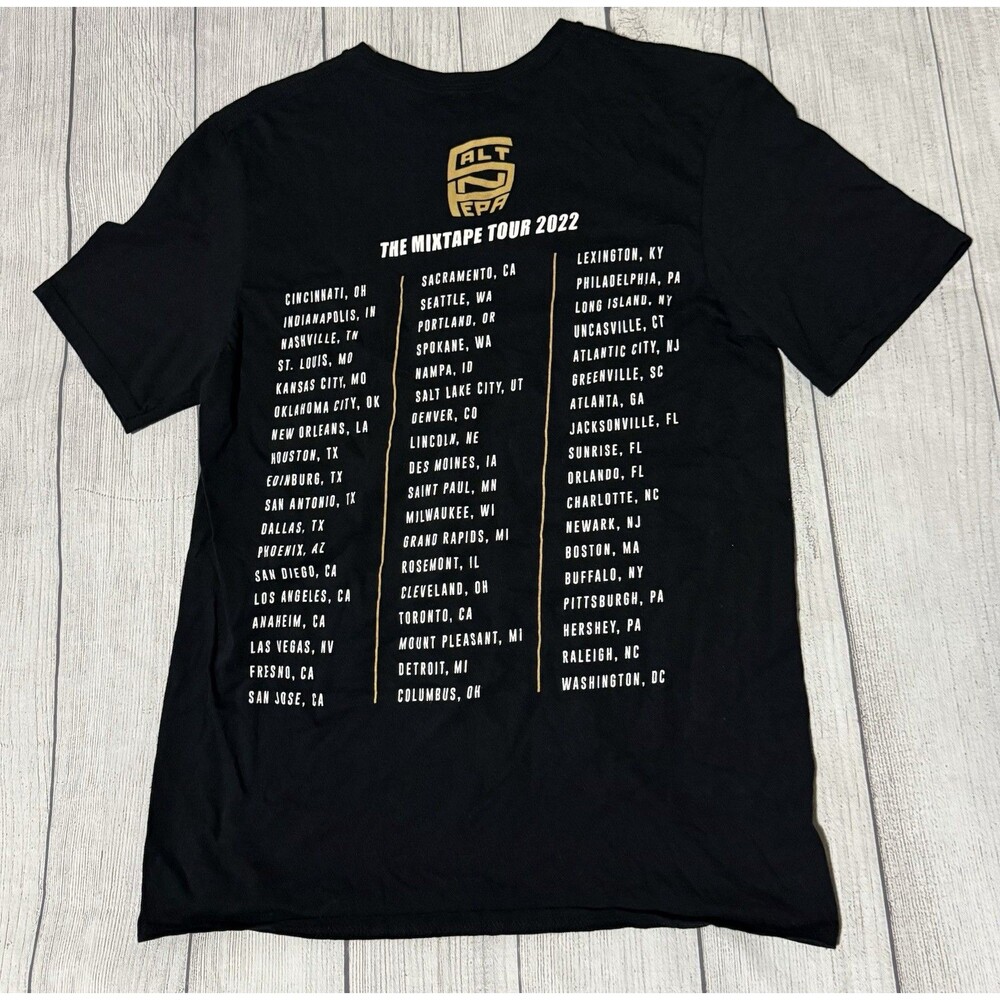 Salt n Pepa The Mixtape Tour 2022 Concert Shirt Size Medium M 2 Sided Dates - Picture 4 of 5